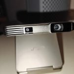 Aurzen ZIP Tri-Fold DLP Truly Mini Projector. Pocket Size. Zero-Lag Focus. One-Click Screen Mirroring. Full-Screen Mode. Type-C Fast Charging. 5.000mAh Battery. Indoor Outdoor Portable Projector.Gold